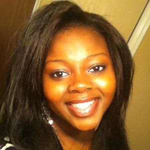 Meet your Posher, Monay